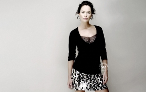 Lena Headey Latest Hot Wallpapers